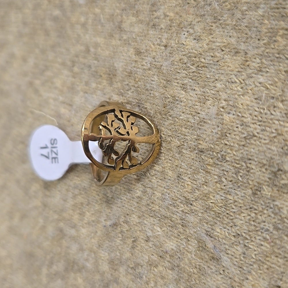 Gold Toned Tree Life Ring.Size 6.